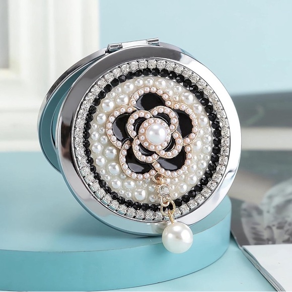 Gorgeous Pearl Camellia Mirror